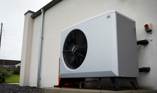 Plumber Reviews Renewable Heating at Bassetts Heating Innovation Centre