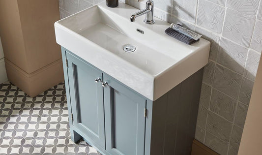 6 Top Tips for Styling a Small Space Bathroom