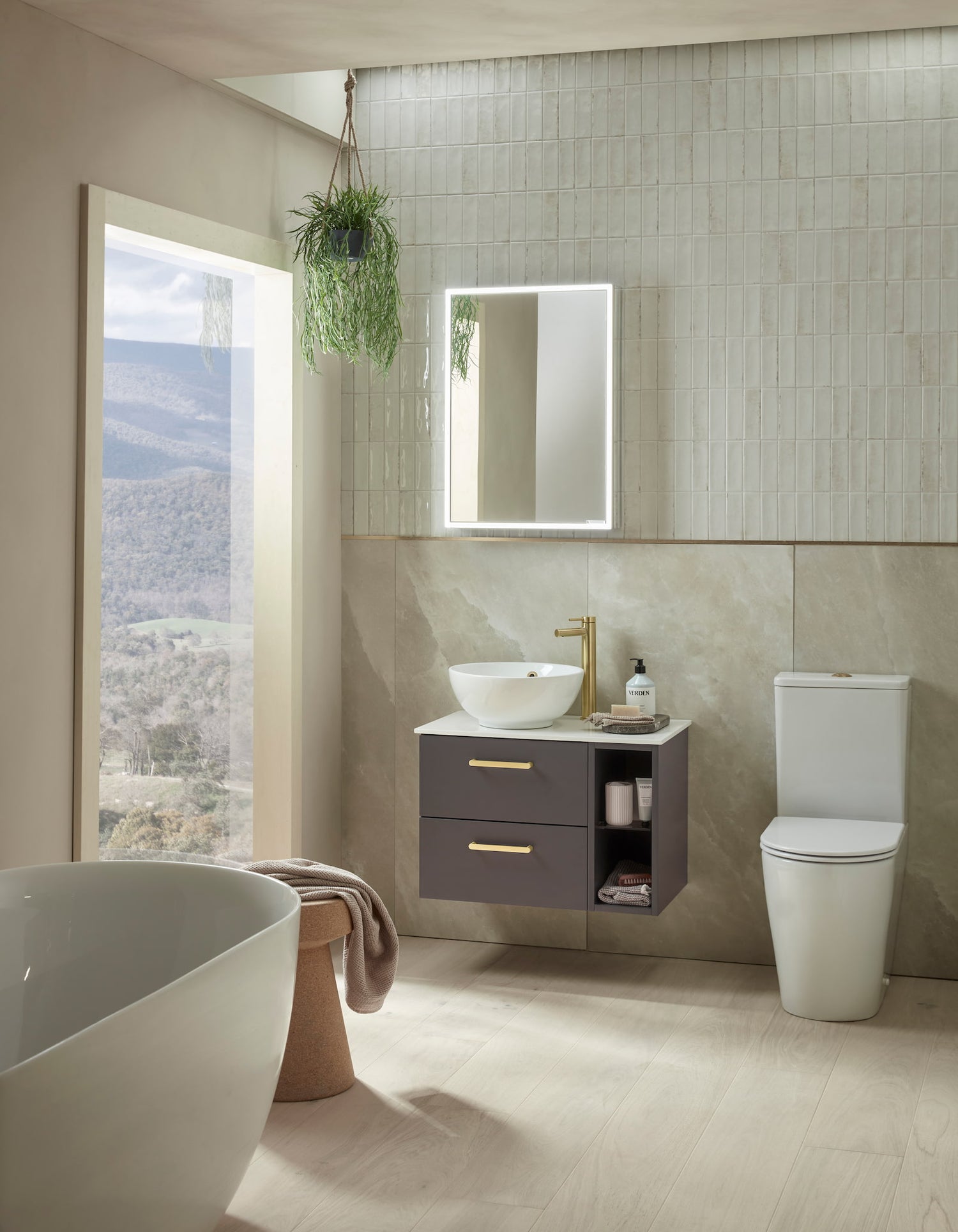 Cadence 500 Wall Mounted Unit