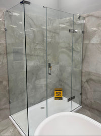 Roman Liberty Shower