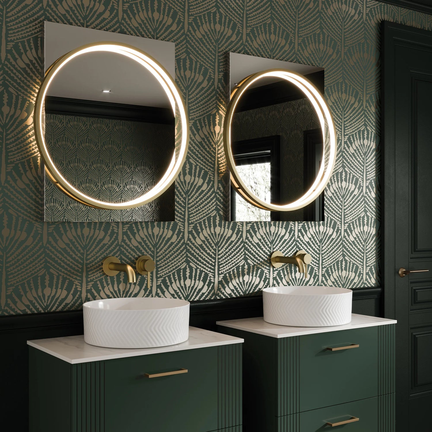 Solas Round Illuminated Bathroom Mirror