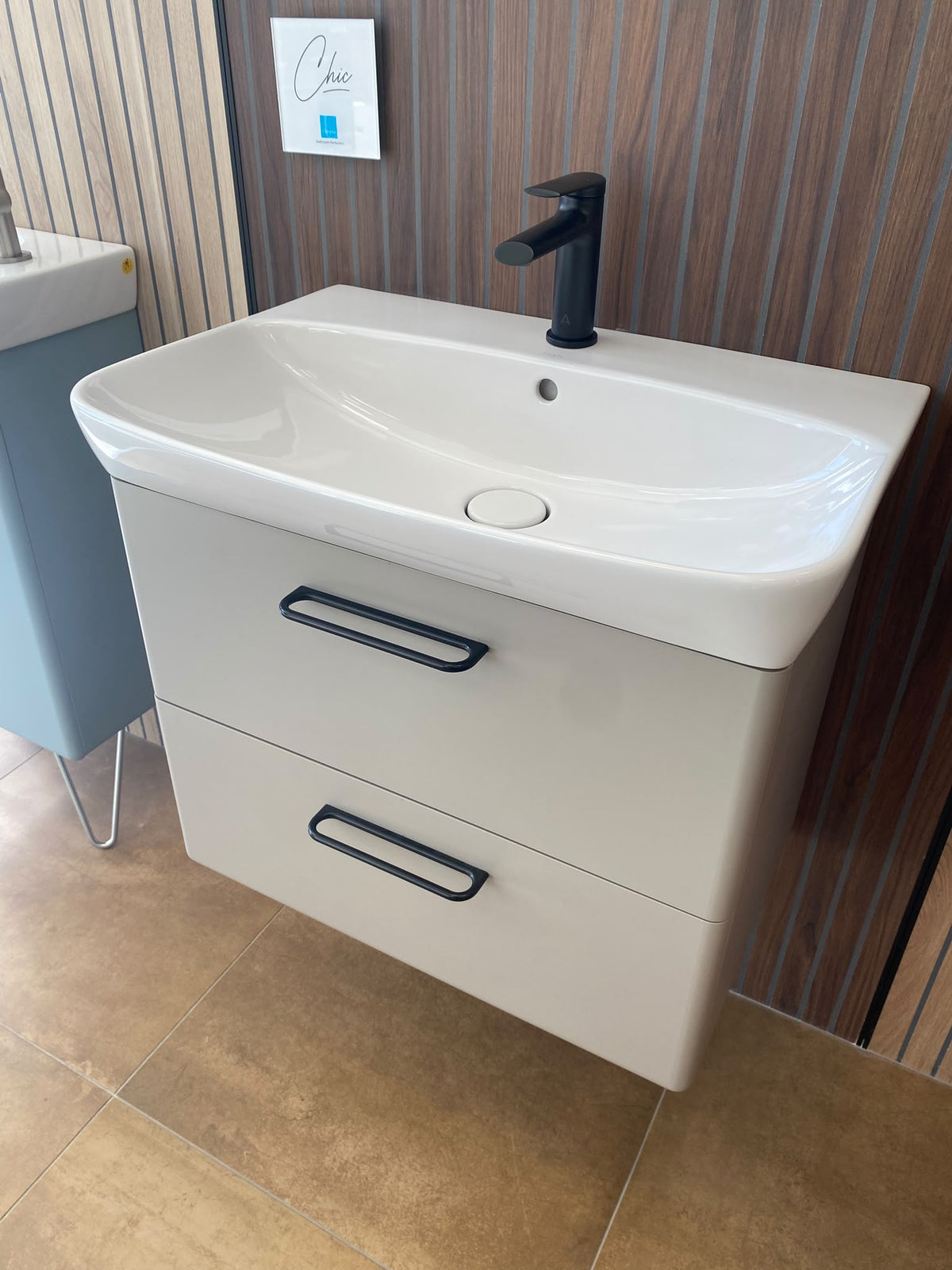 Utopia Chic Vanity Unit & Basin Mixer