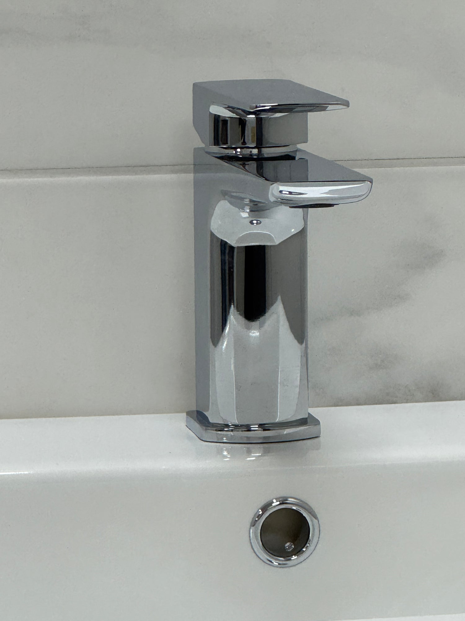 Utopia HeyU Smooth Vanity Unit, Basin & Tap