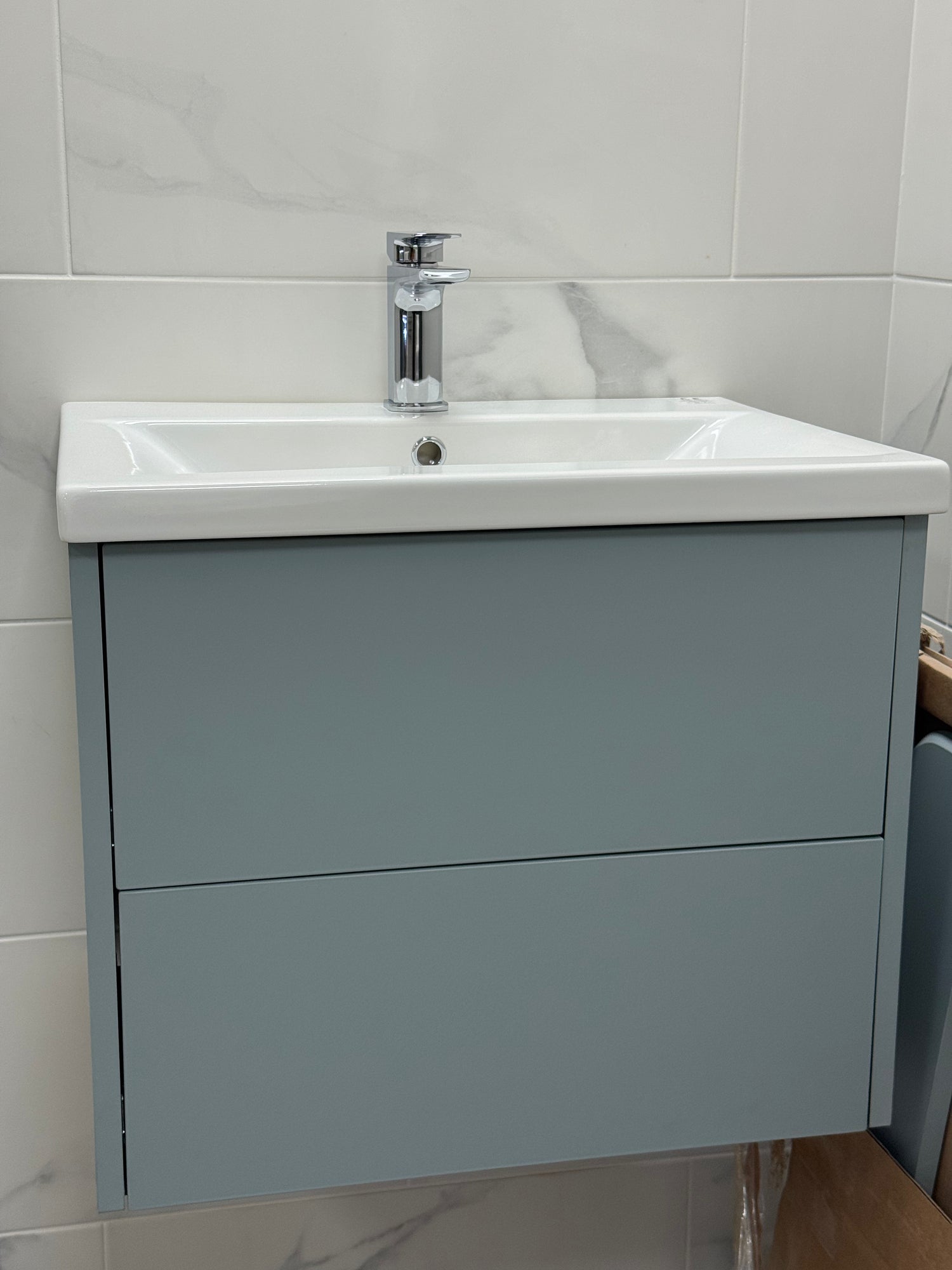 Utopia HeyU Smooth Vanity Unit, Basin & Tap