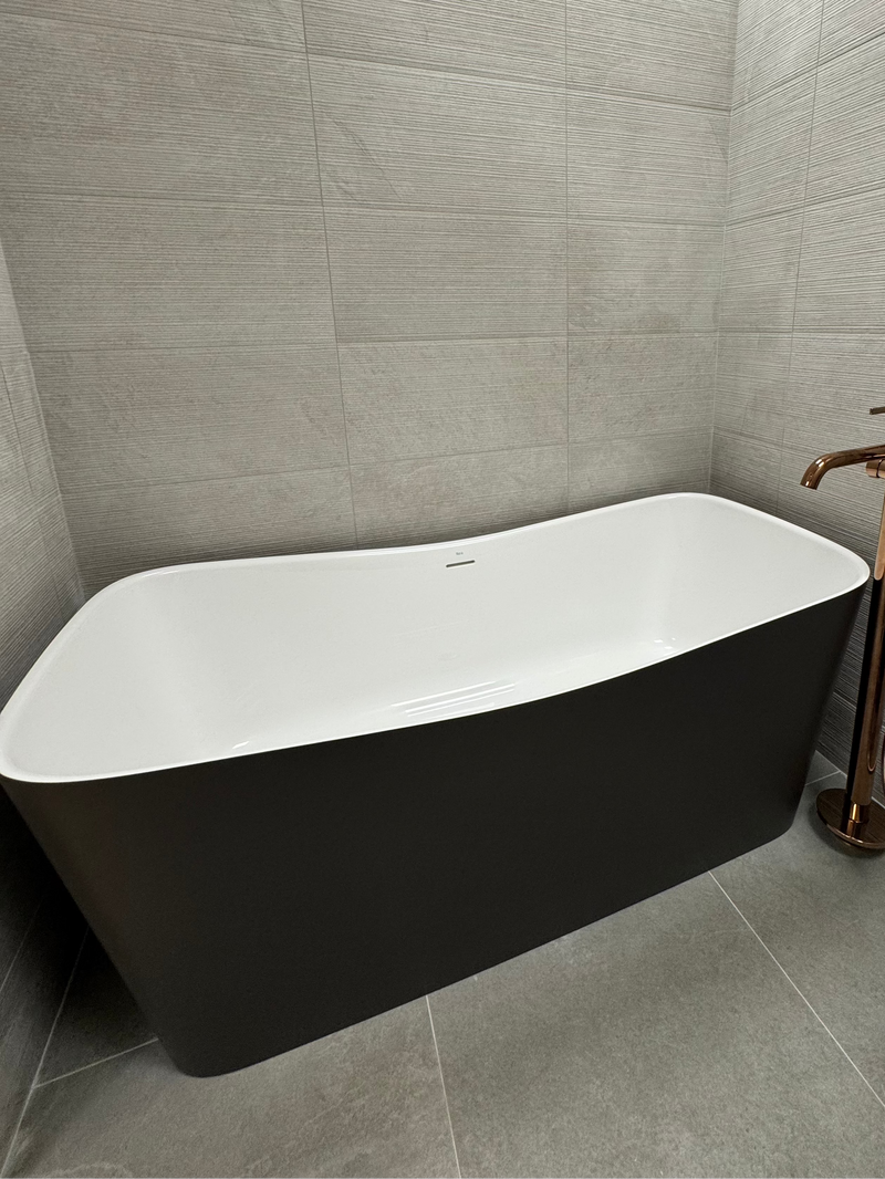 Roca Maui Stone Freestanding Bath