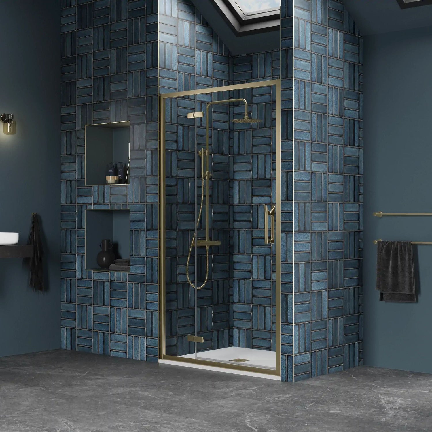 ETO Hinge & Inline Door