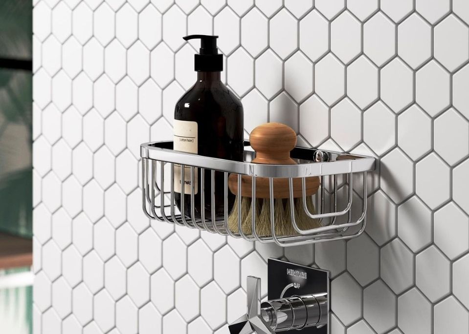 7 Functional Hacks for Keeping a Small Bathroom Tidy